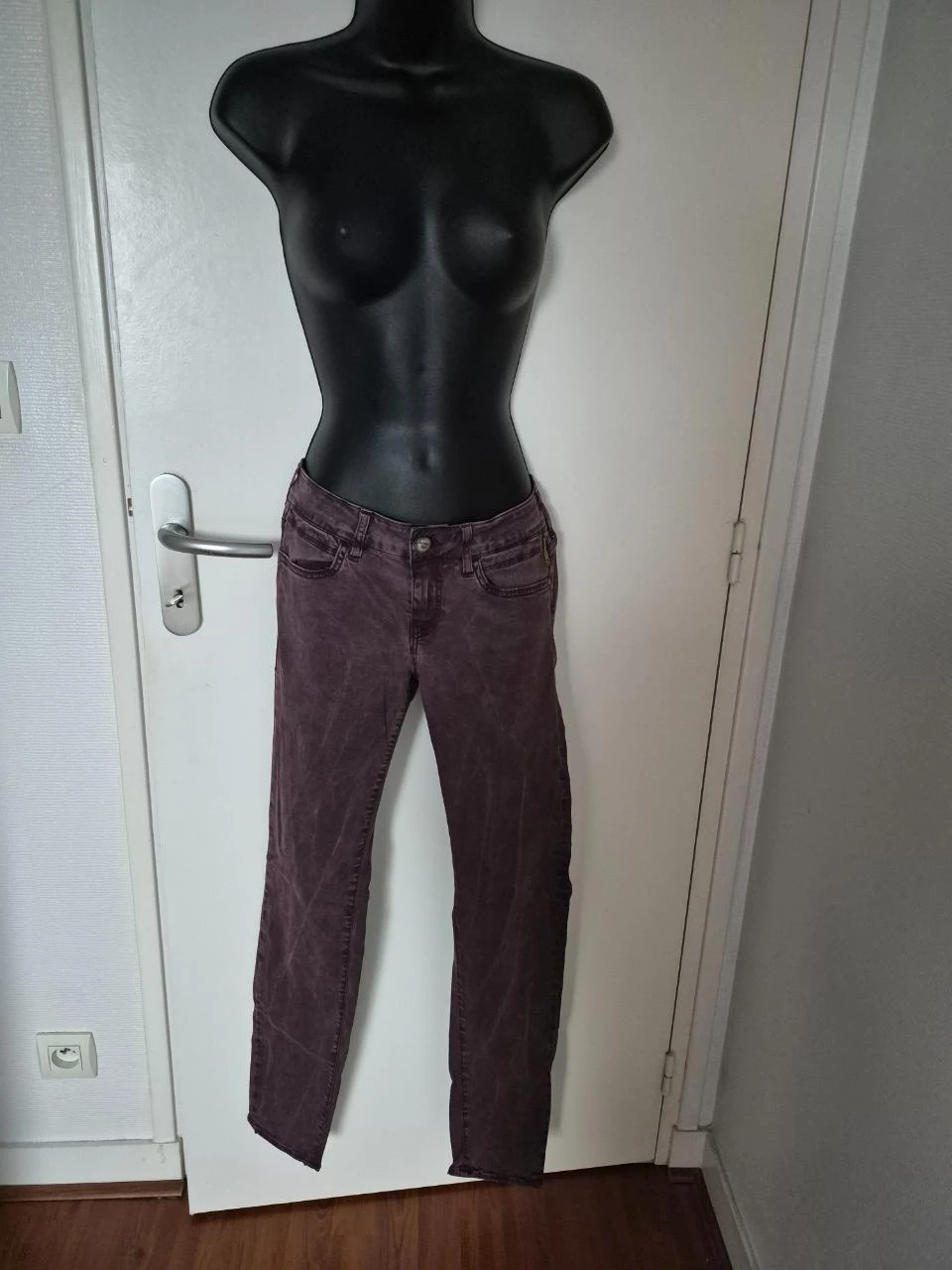 Calça Meltin Pot bordô - Tamanho W28L31 - Nova – photo 9